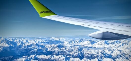 Half-Day Layover in Zurich: A Self-Guided Walk Through Old Town and the Christmas Markets