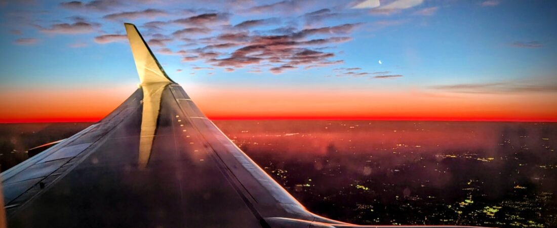 What to Eat Before an Early Morning Flight