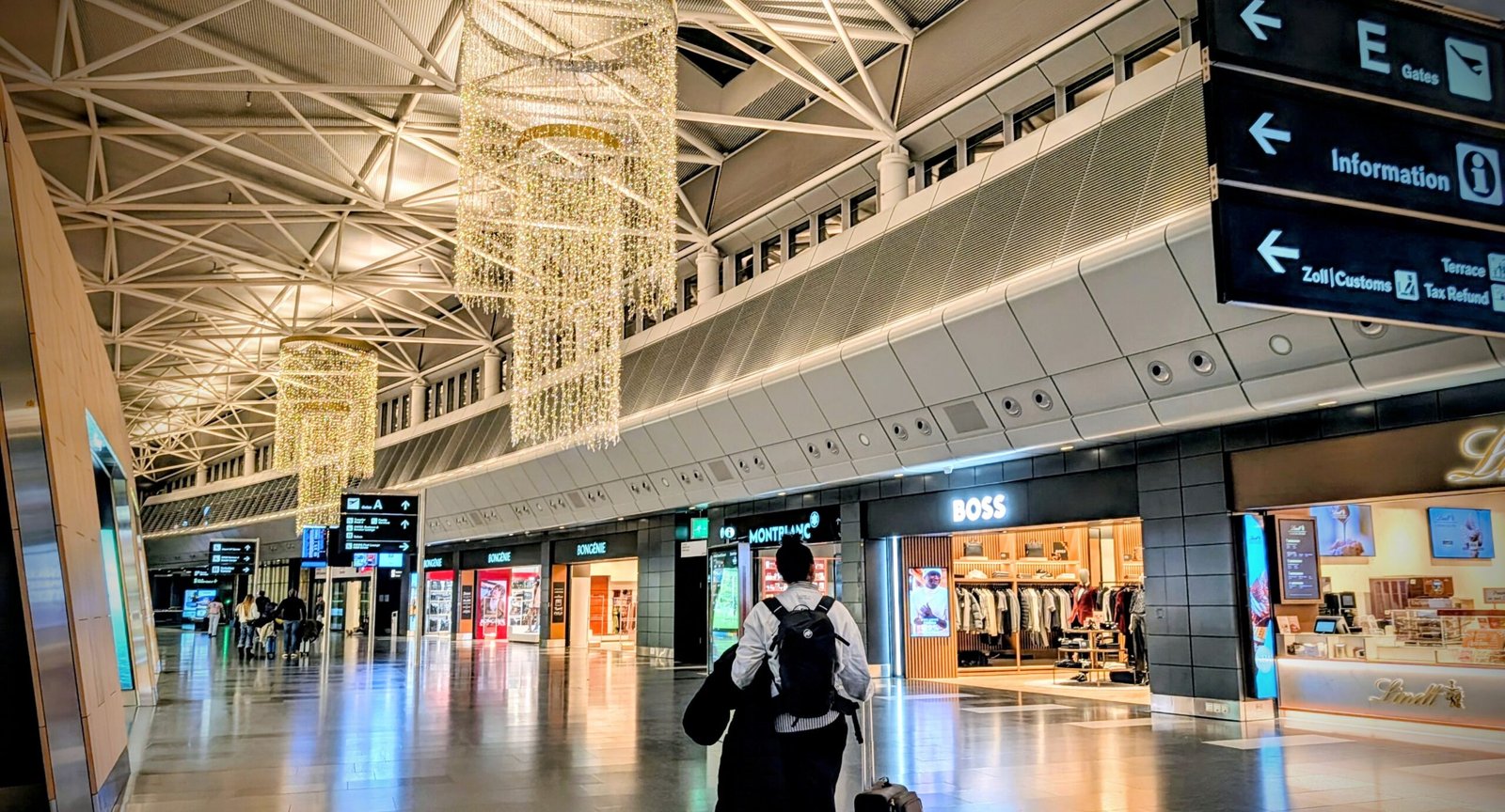 What to Do When Airport Food Options Are Limited